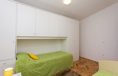 Neoric House | Villa Almas - Heated Pool, Sauna, Gym and Tennis Court