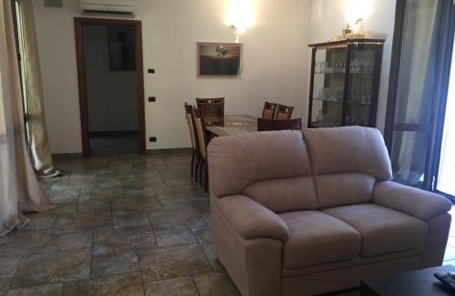 Ronago House | Villa Althea