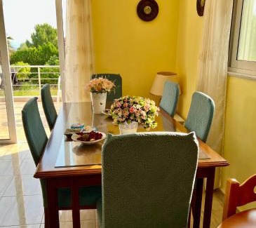 Molos-Agios Konstantinos Villa | Villa Amatheia, Beachfront