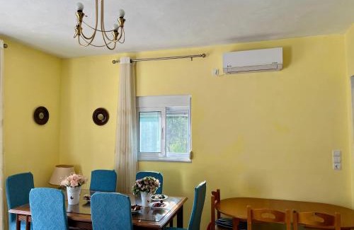 Molos-Agios Konstantinos Villa | Villa Amatheia, Beachfront