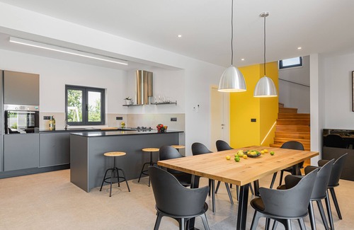Vrvari Villa | Villa Anni * in Porec, TOP villa with private pool and sea view