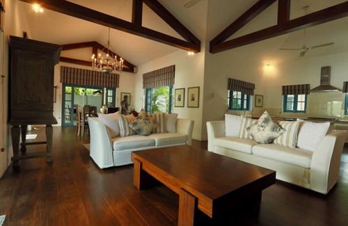 Aluthgama Bed & Breakfast | Villa Apsara by Belle Vue