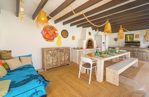 Balcon del Mar Villa | VILLA AQUA VISTA .nnAmazing Seaview Villa with breathtaking views and amenities.