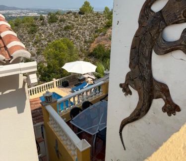 La Font d'en Carros Apartment | Villa Arturo Tossal Gross