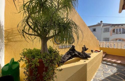 La Font d'en Carros Apartment | Villa Arturo Tossal Gross