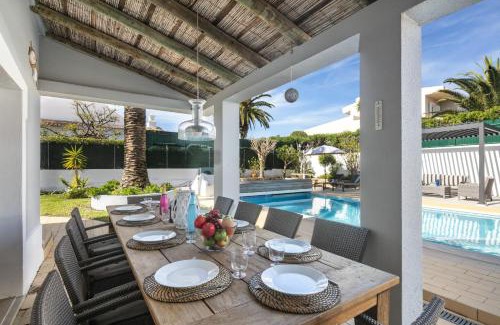 Mato Serrao Villa | Villa at walking distance from center and beach!