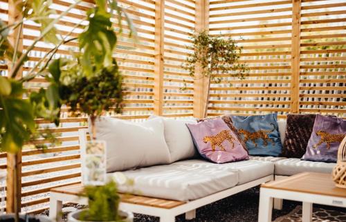 Assesse House | Villa Athena