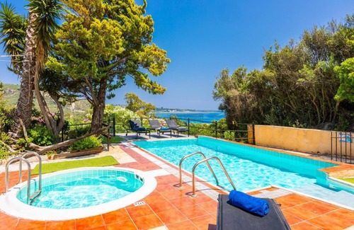 Kateleios Villa | Villa Atlantis - Three Bedroom Villa, Sleeps 6