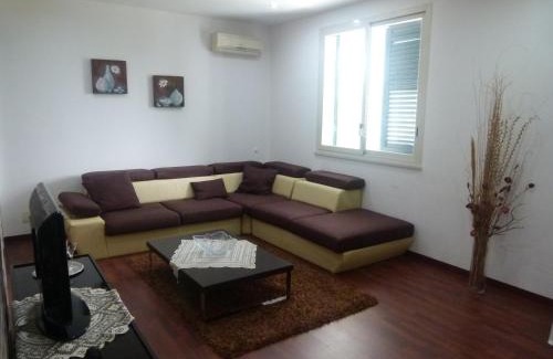 Aspra Apartment | Villa Aurora Appartamento in villa con piscina