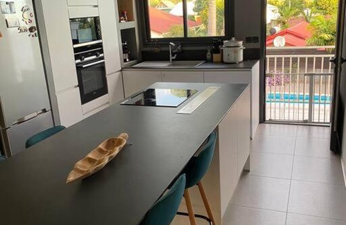 La Riviere Saint-Louis Villa | Villa avec piscine au centre de la rivière