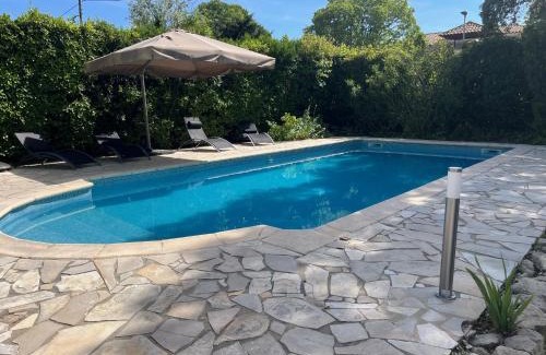 Castries Villa | Villa avec piscine et salle de sport