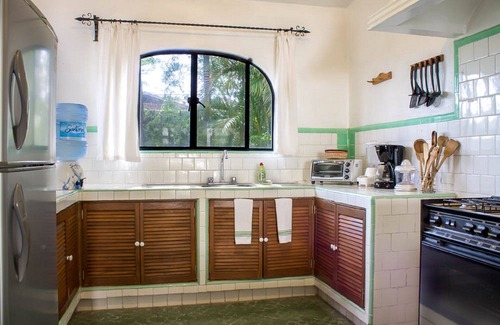 Cuernavaca House | Villa Azteca-Mexican Colonial Home-Great Location, Perfect for Families and pets
