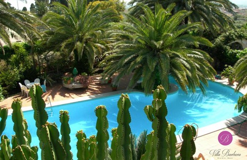 Giardini Naxos Villa | Villa Barbara A show every dawn