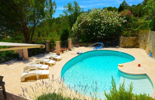 Taradeau Villa | Villa BELLE-VUE. Fully equipped