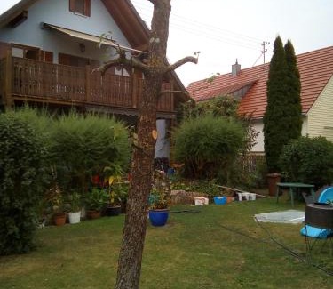 Noerdlingen House | Villa Blue