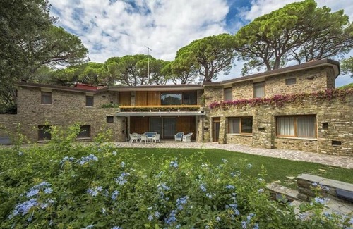 Roccamare Villa | Villa Borghese