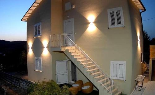 Racalmuto House | VILLA BORGHESE