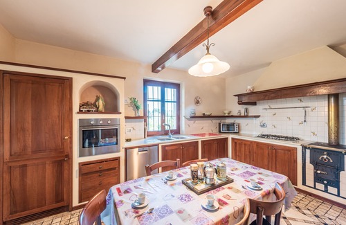 Alba Villa | Villa Bricco Paglieri, charming villa at Alba