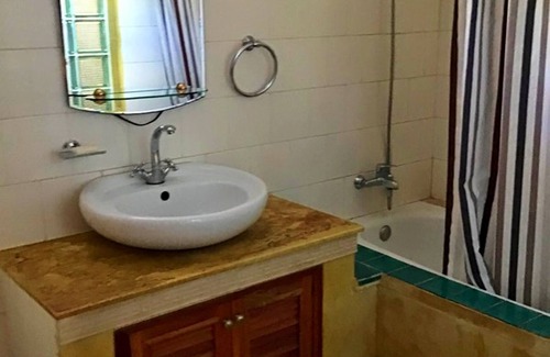 Municipality of Habana del Este House | Villa Brisas R.S