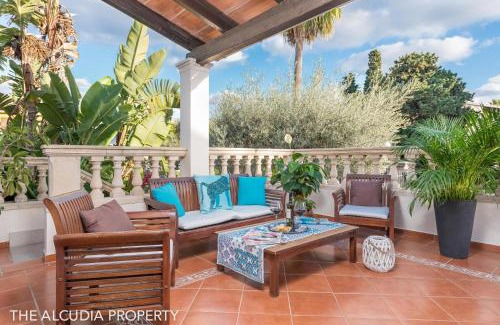 es Bacares Ski Chalet | VILLA CAN JAUME