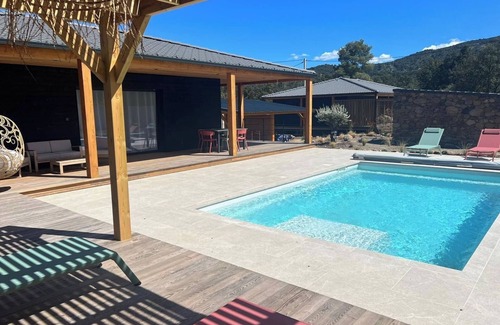 Moltifao Villa | Villa Capu Bianco Piscine Privée 2 ch 1 Grande Salle de Douche , wc Indépendant
