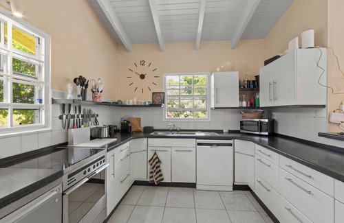 Cas Grandi Villa | Villa Cas Grandi met Curaçaose Hofi Vakantievilla Curacao Voor 4-10 Personen