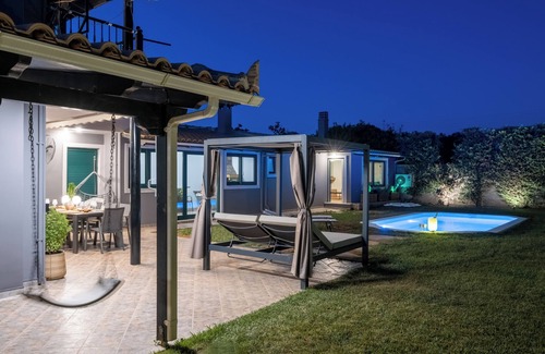 Kropia Villa | Villa Casa del G private pool and barbecue nSpecial reservations for events.