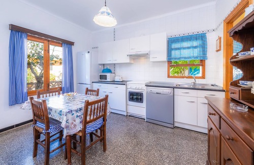 S'Illot-Cala Morlanda Villa | Villa 'Casa Morlanda ' with Private Terrace, Private Garden and Wi-Fi