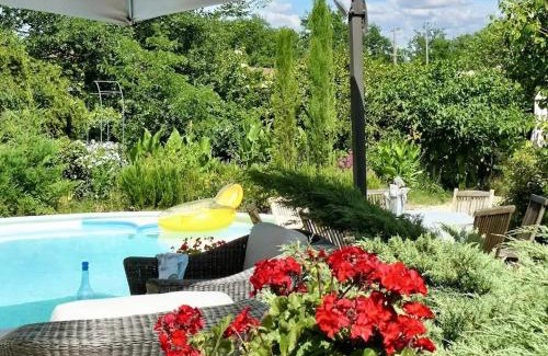 Arsac Villa | Villa charmante à Arsac avec piscine privée et jardin