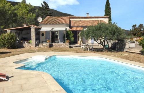 Pompignan Villa | Villa Charmante à Pompignan avec Piscine et Jardin