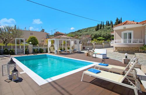 Alikanas Villa | Villa Chrysoula