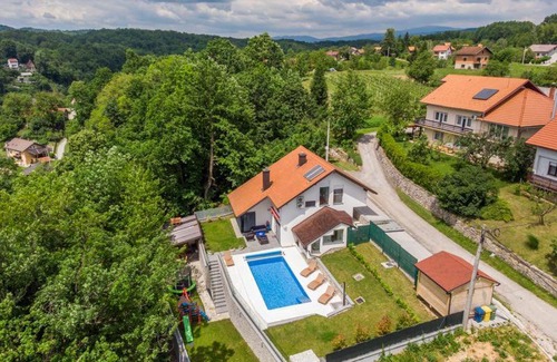 Ozalj Villa | Villa Colapis
