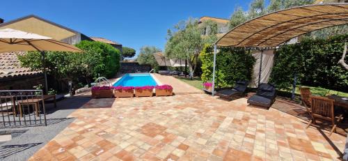 Trecastagni Villa | Villa con fascino antico e comfort moderno