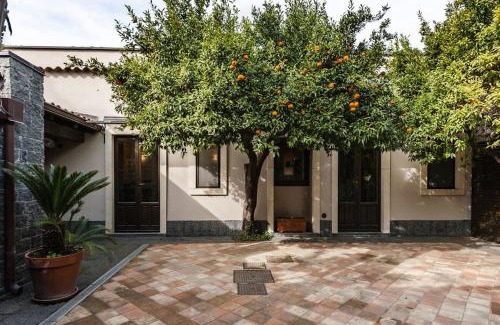 Trecastagni Villa | Villa con fascino antico e comfort moderno