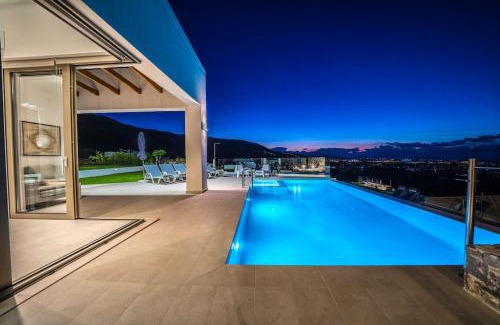 Katochori Villa | Villa Con Vista- Heated Pool 4 bdr sleeps 8