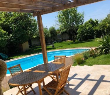 13th Arrondissement Villa | Villa d'architecte avec piscine et grand jardin