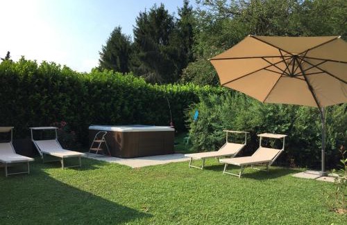 Albiano d'Ivrea Apartment | Villa D'Azeglio