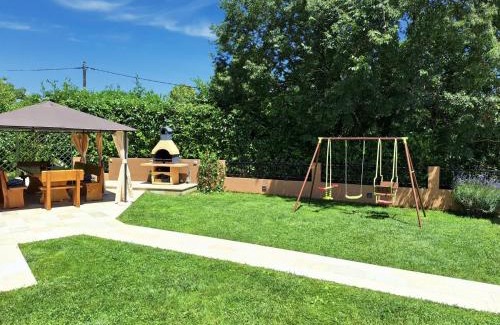Pican Villa | Villa Dajana in Zajci - Haus für 8-10 Personen