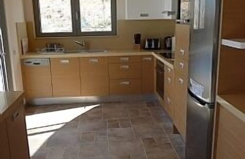 Makry Gialos Villa | "Villa Danae" - Luxury Private Villa - Heated Pool, Sea Views, BBQ - sleeps 11