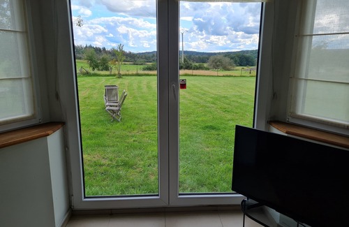 Villers-sur-Lesse House | Villa dans grand jardin avec vue sur les bois du Domaine de Ciergnon