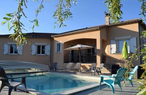 Lablachere Villa | Villa de charme avec piscine couverte et 2500m2 de terrain