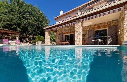 Taradeau Villa | Villa de charme avec piscine chauffée, Jacuzzi et Sauna