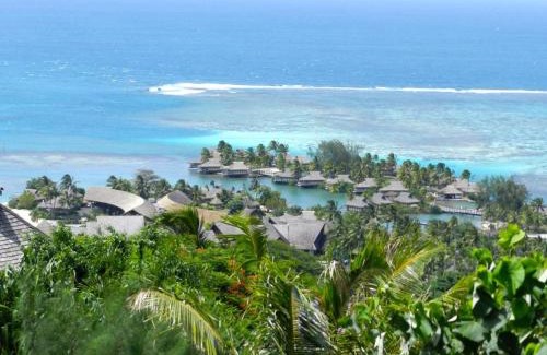 Moorea-Maiao Villa | Villa de luxe LEGEND RESORT MOOREA vue mer et montagne - piscine - terrain de tennis - salle de sport - 3 chambres