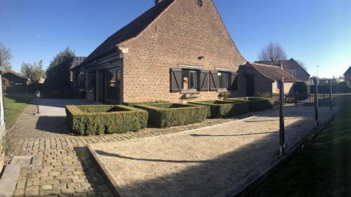 Martenslinde Villa | Villa de Poothoeve with Sauna and beautiful garden