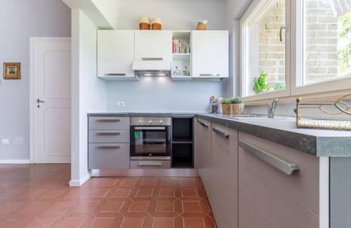 Sant'Elpidio a Mare Villa | Villa degli Archi by MMega