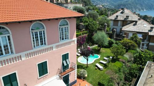 Recco Villa | "Villa degli Ulivi" 19th century Villa with private pool and sea view