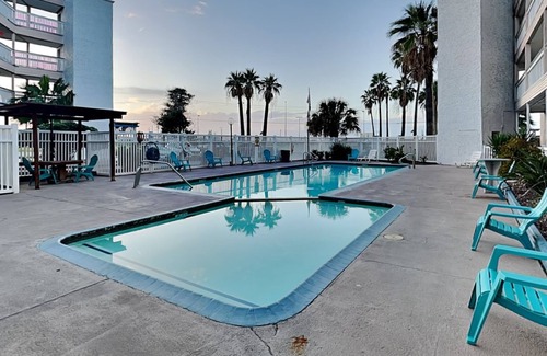 North Beach Condo | Villa Del Sol #2138