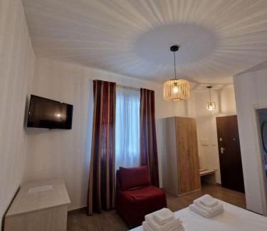 Sant'Arcangelo House | Villa dello Sparviero