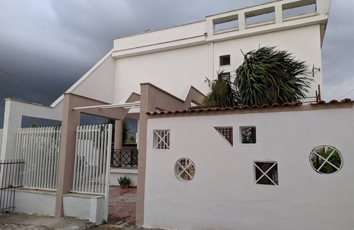 Lago Patria House | Villa Di Bona (with garden)