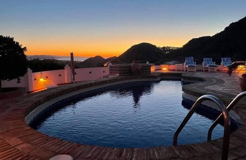 Mojacar Villa | Villa Dundas, luxurious, modern private 4 bedroom mountain villa with pool